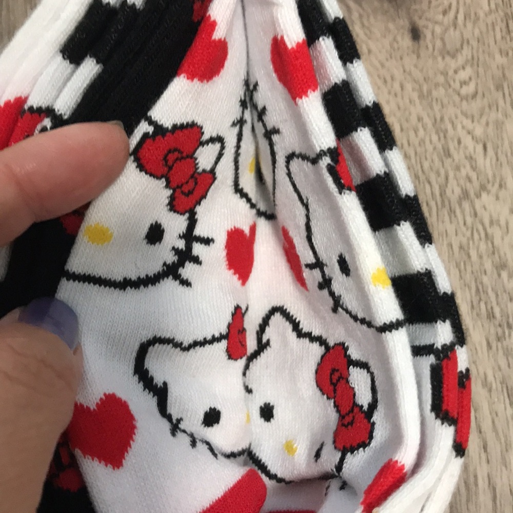 Socks - Picture 6 of 7